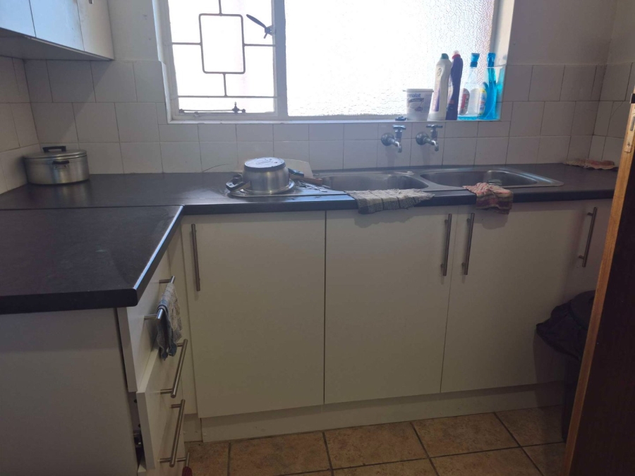 2 Bedroom Property for Sale in Port Elizabeth Central Eastern Cape